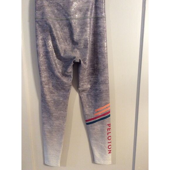 Peloton Leggins Bling Gray Silver Medium M Womens Sparkle - Picture 3 of 6